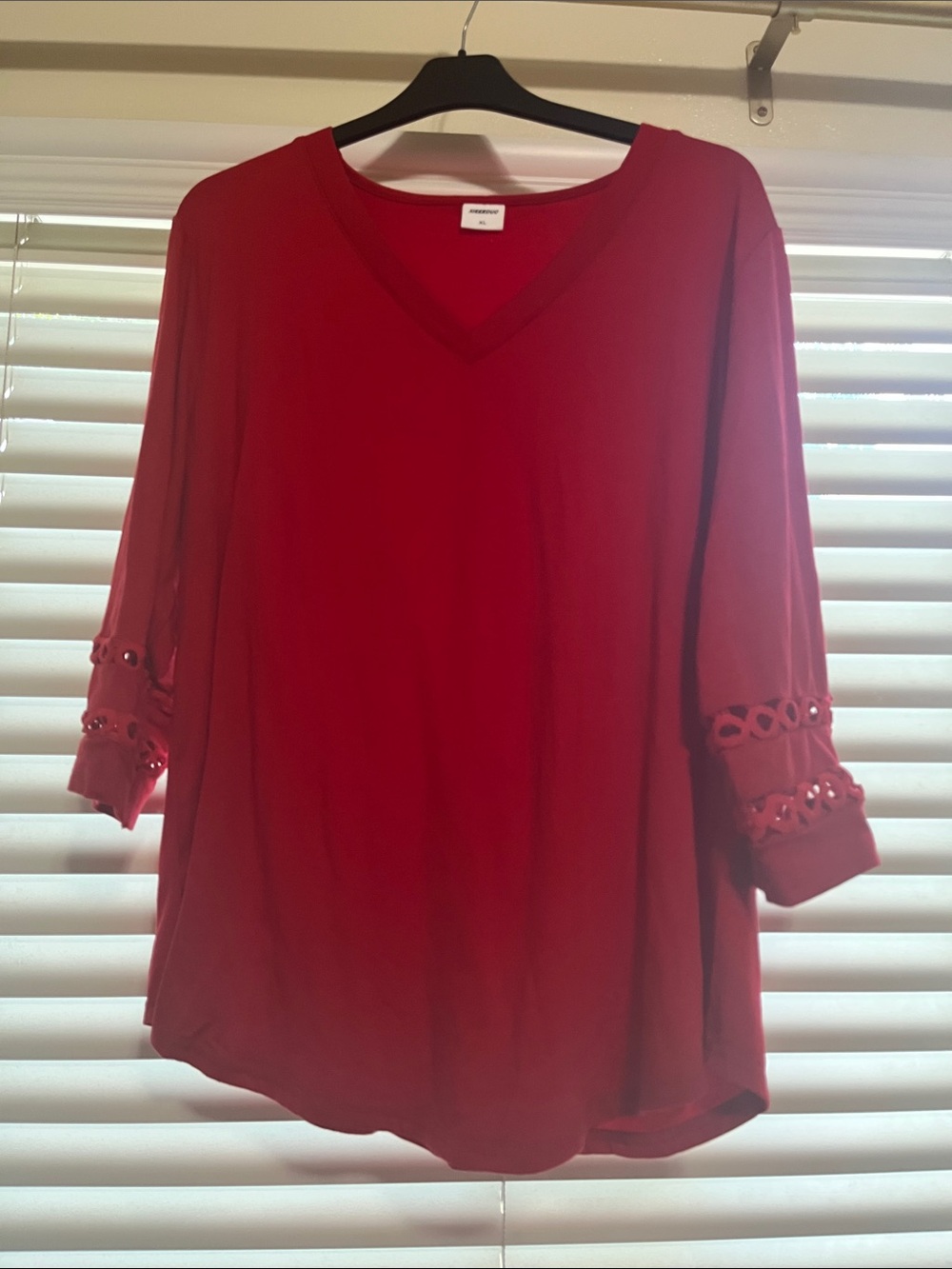 Like New! Women's red v-neck tunic with adorable eyelet sleeves